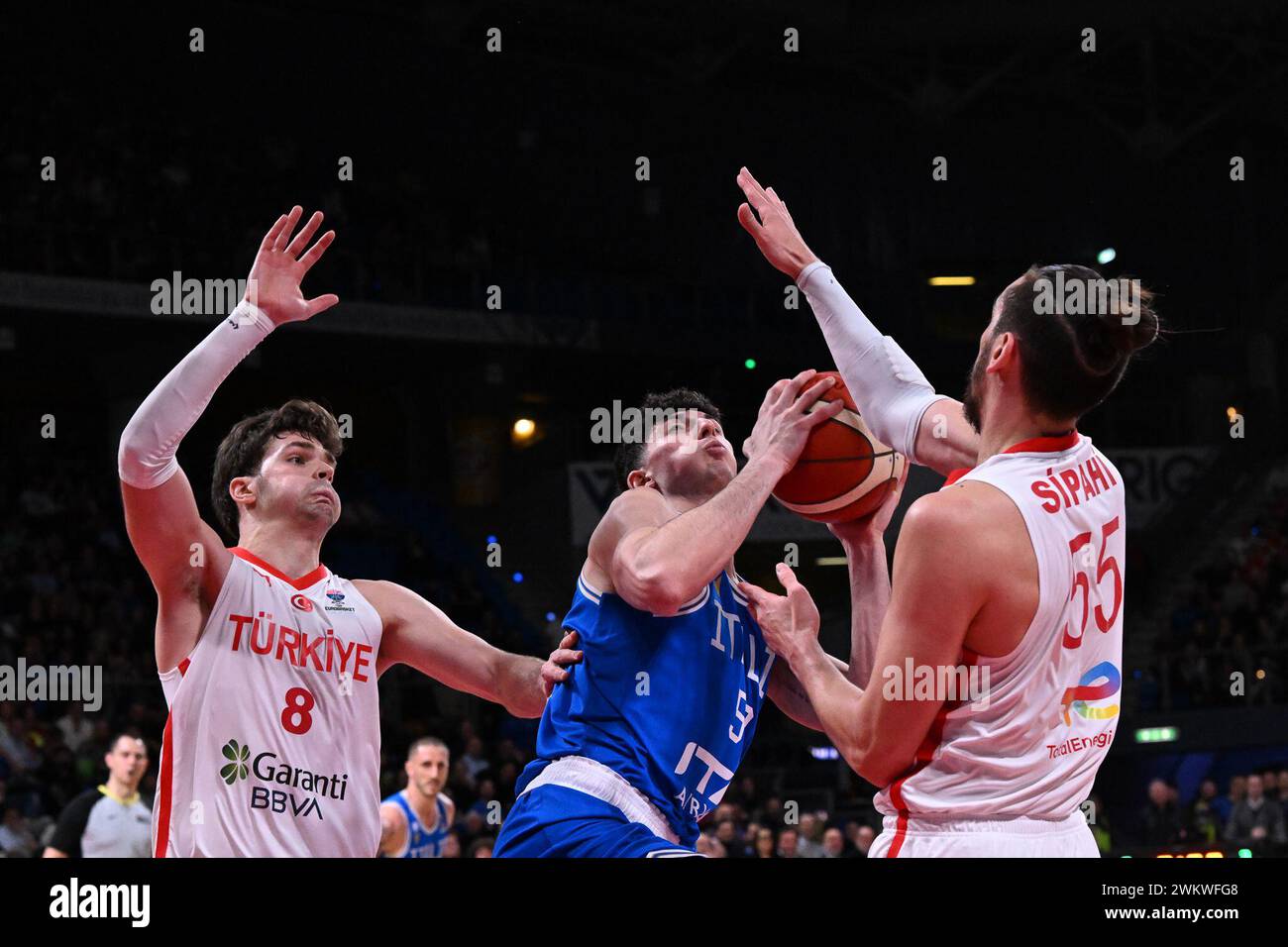 Qualificazioni euro 2025 italia Fotos und Bildmaterial in hoher