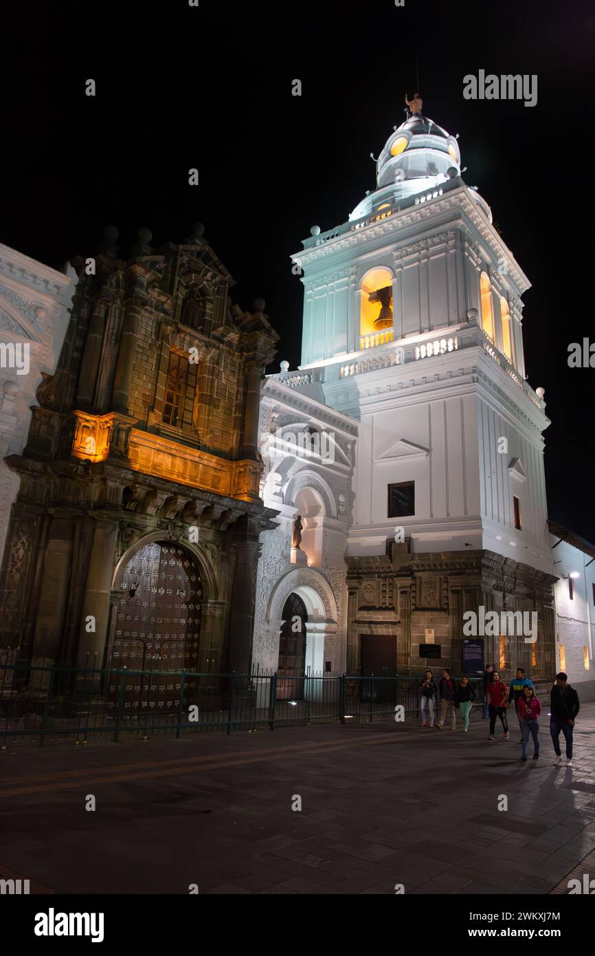 Die Kirche und das Kloster San Agustín ist ein katholischer Tempel des Augustinerordens im historischen Zentrum von Quito, Ecuador. Stockfoto