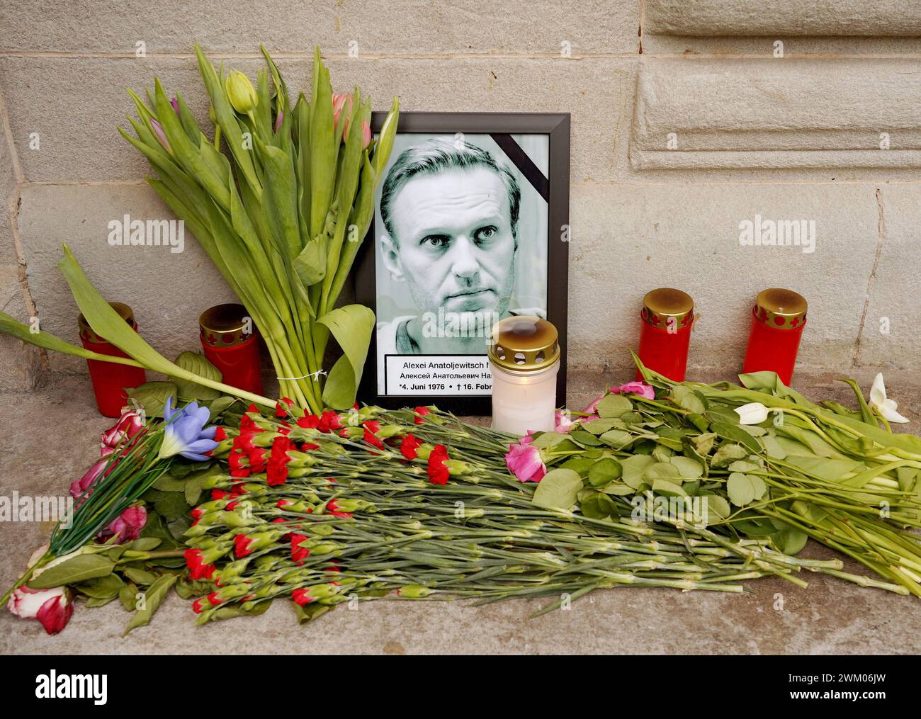 Anton Geisser 23.02.2024 LU.Schweiz. Bild : Gedenkstaette Alexei Anatoljewitsch Nawalny *** Anton Geisser 23 02 2024 LU Schweiz Bilddenkmal Alexei Anatoljewitsch Nawalny Stockfoto