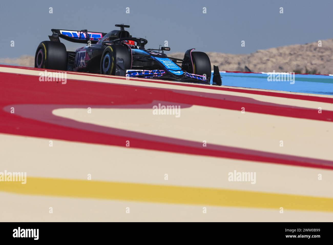 Während der Formel 1 Aramco-Vorsaisontests 2024 der FIA Formel-1-Weltmeisterschaft 2024 vom 21. Bis 23. Februar 2024 auf dem Bahrain International Circuit in Sakhir, Bahrain Stockfoto