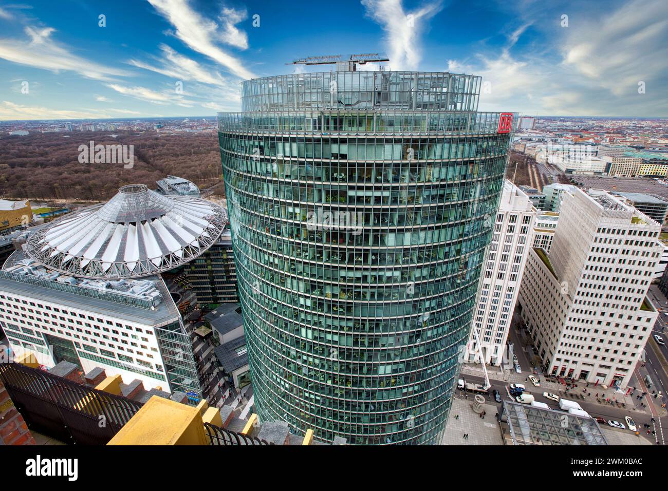 Potsdamer Platz, Sony Center, DB-Tower. Berlin, Deutschland. Stockfoto