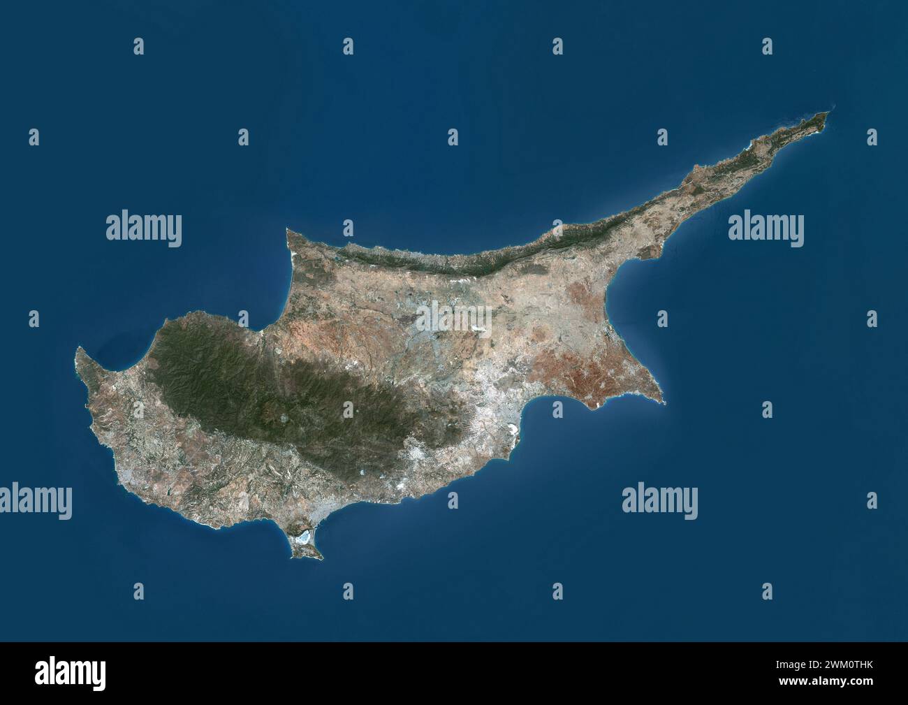 Farb-Satellitenbild von Zypern im östlichen Mittelmeer. Stockfoto