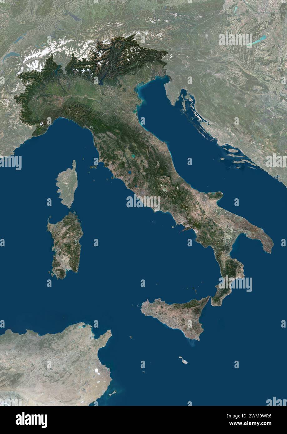 Farb-Satellitenbild von Italien, mit Maske. Stockfoto