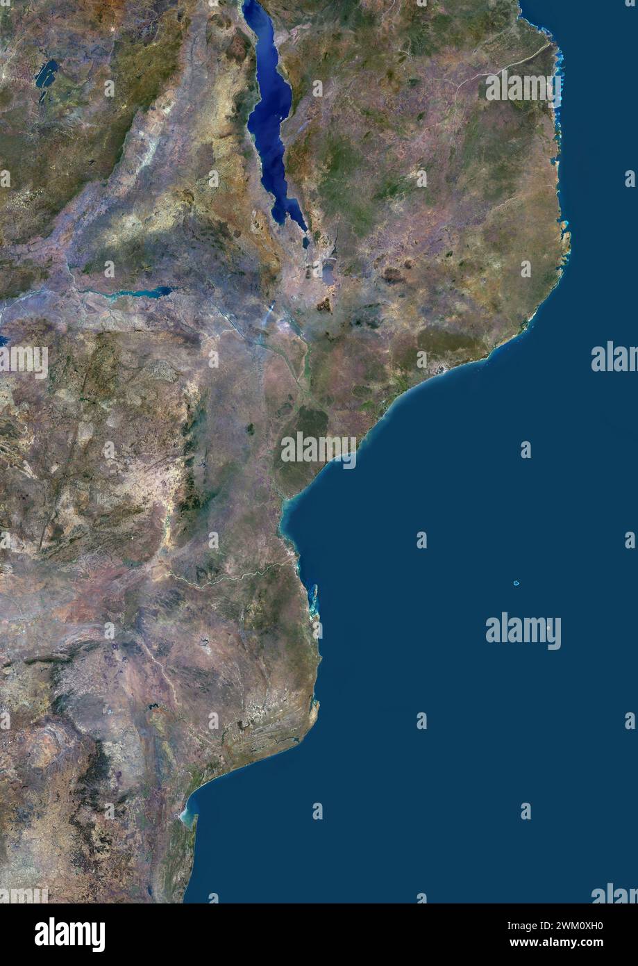 Farb-Satellitenbild Mosambiks und der Nachbarländer. Stockfoto