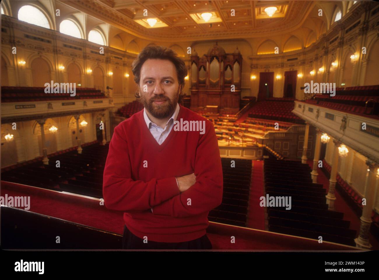 3828067 Riccardo Chailly; (add.info.: Amsterdam, 1991. Riccardo Chailly, Dirigent des Royal Concertgebouw Orchestra (KCO), im Royal Concertgebouw / Amsterdam, 1991. Riccardo Chailly, direttore della Royal Concertgebouw Orchestra (KCO), nel Royal Concertgebouw); © Marcello Mencarini. Alle Rechte vorbehalten 2024. Stockfoto