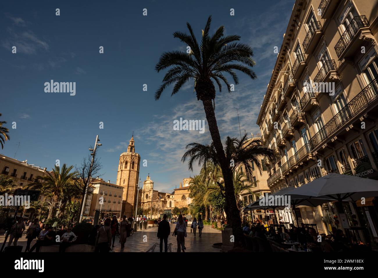 Valencia, 16. Februar 2024: Plaza de la Reina Stockfoto