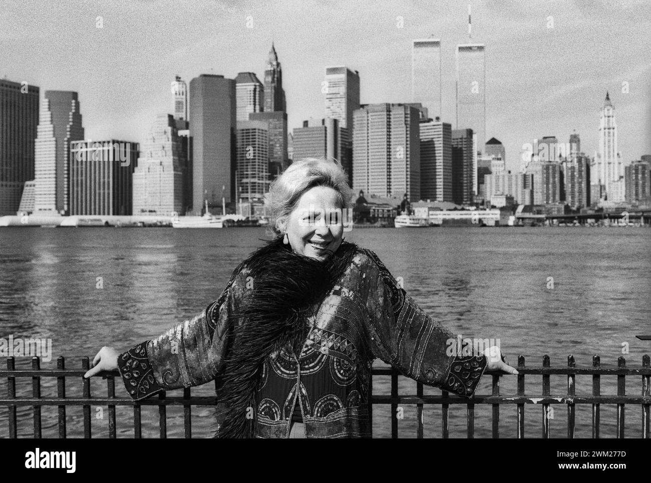 MME4791435 italienische Sopranistin Renata Scotto in New York City (1989)/Il Sopranistin Renata Scotto A New York (1989) -; (add.info.: italienische Sopranistin Renata Scotto in New York City (1989)/Il Sopranistin Renata Scotto A New York (1989) -); © Marcello Mencarini. Alle Rechte vorbehalten 2024. Stockfoto