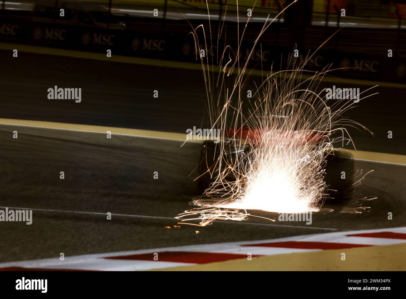 Sakhir, Bahrain. Februar 2024. F1-Vorsaisontests in Bahrain auf dem Bahrain International Circuit am 22. Februar 2024 in Sakhir, Bahrain. (Foto von HOCH ZWEI) Credit: dpa/Alamy Live News Stockfoto