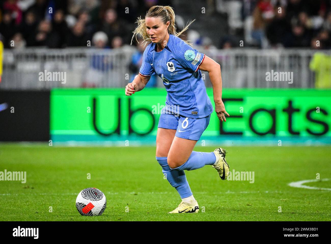 Decines Charpieu, Frankreich. Februar 2024. © Matthieu Mirville/MAXPPP - Decines-Charpieu 23/02/2024 Amandine HENRY von Frankreich während der UEFA Women's Nations League, Halbfinalspiel zwischen Frankreich und Deutschland im Groupama-Stadion am 23. Februar 2024 in Decines-Charpieu bei Lyon, Frankreich. Quelle: MAXPPP/Alamy Live News Stockfoto