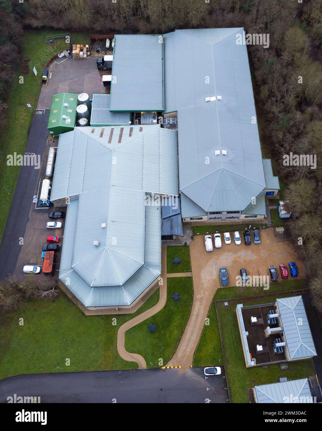 A GV (allgemeine Ansicht) die Harrogate Spring Water Plant in Valley Gardens, Harrogate, Großbritannien von oben. Bild aufgenommen am 5. Januar 2024. © Belinda Stockfoto