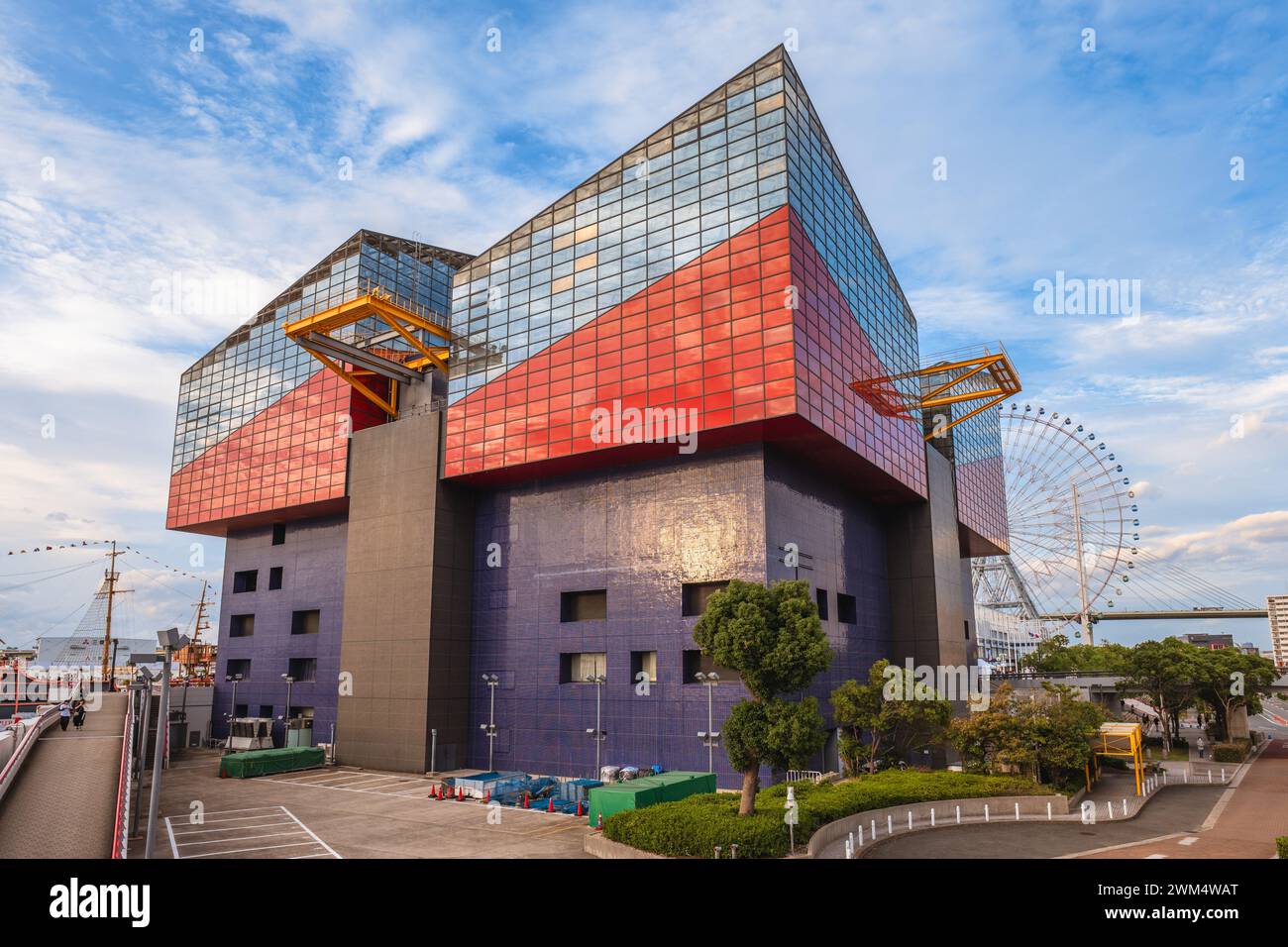 7. Oktober 2023: Osaka Aquarium Kaiyukan, ein Aquarium im Bezirk Minato in Osaka, Japan, nahe der Bucht von Osaka. Es war das größte öffentliche Aquarium Stockfoto