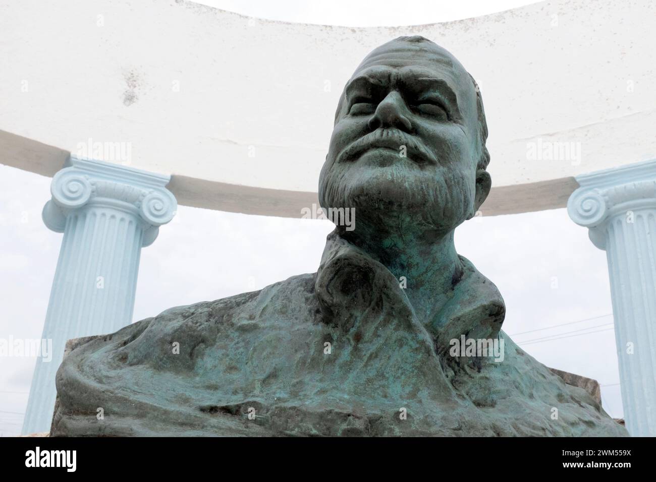 Denkmal für Ernest Hemingway im Fischerdorf Cojimar. Hier spielt sein Roman „der alte Mann und das Meer“. Stockfoto