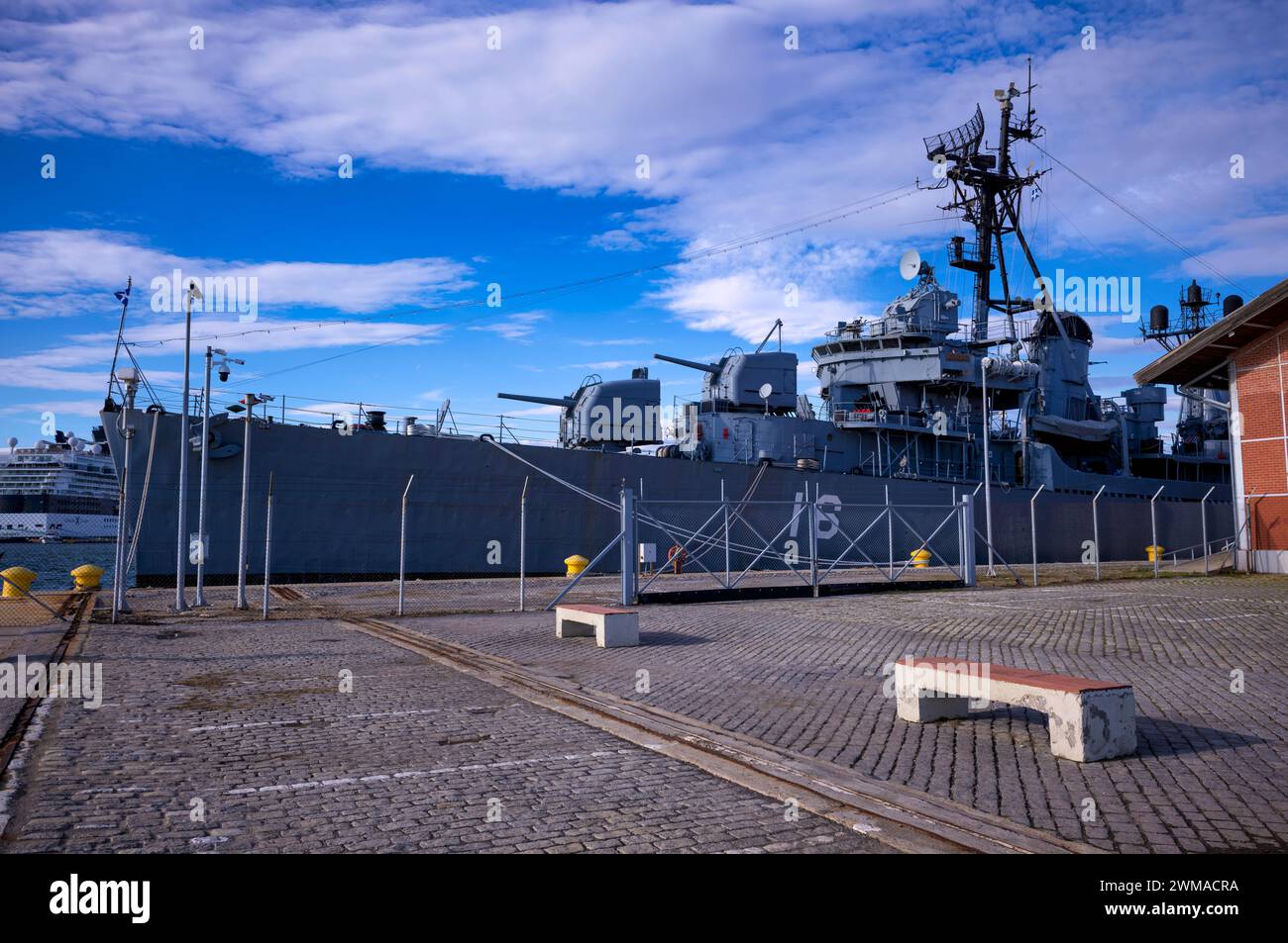 Zerstörer, Kriegsschiff, alter Hafen, Thessaloniki, Mazedonien, Griechenland Stockfoto