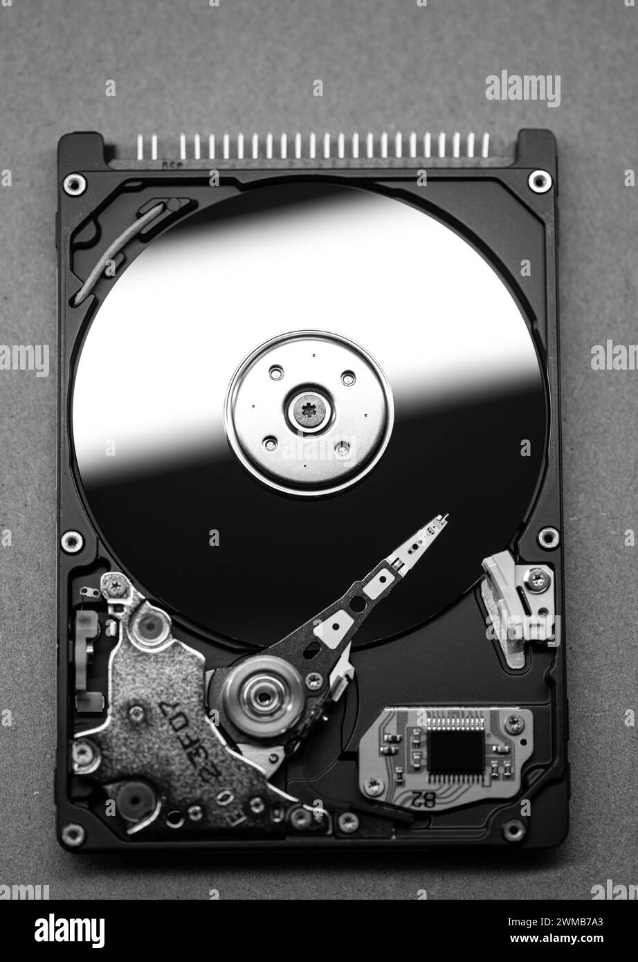 Mechanik in einer Festplatte Stockfoto