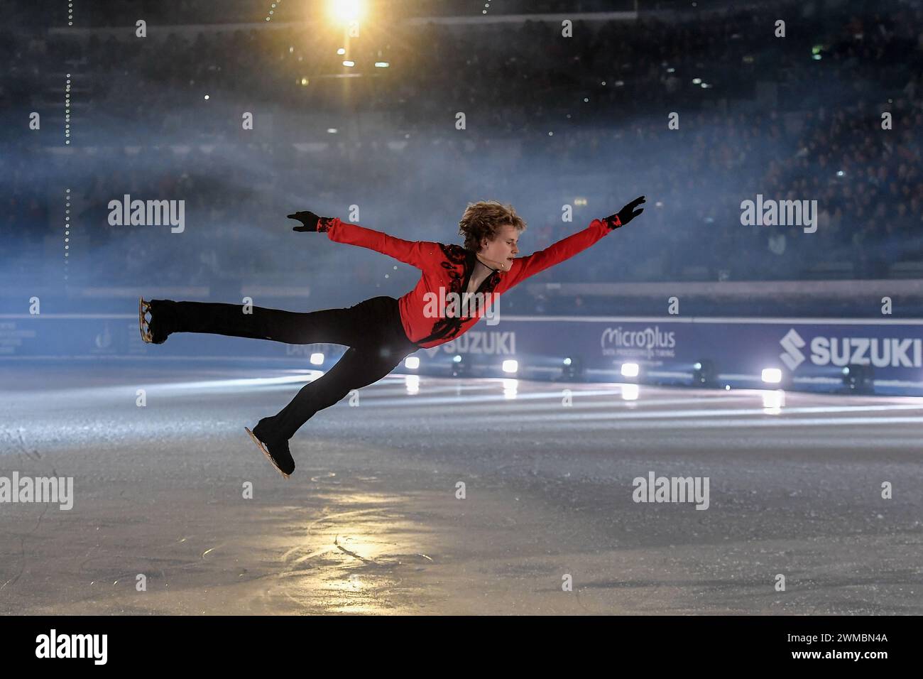 Turin, Italien. Februar 2024. Italien, Turin 24 Februar 2024 PalaVela „Lights on U“ Show für die World University Games of Turin 2025 Ilia Malinin (Foto: Tonello Abozzi/Pacific Press) Credit: Pacific Press Media Production Corp./Alamy Live News Stockfoto