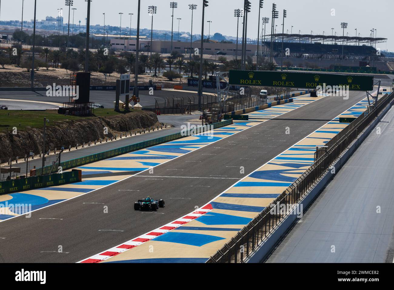 MANAMA, BAHRAIN, BAHRAIN International Circuit, 22.Feb.2024: Fernando Alonso aus Spanien und Aston Martin Aramco Cognizant F1 Team während der Formel 1 Bah Stockfoto