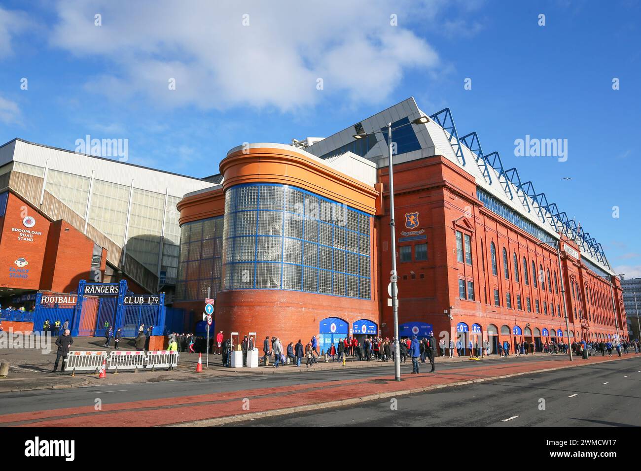 Edminston Drive Stand und Eintritt zum Ibrox Stadium, Heimstadion des Rangers Football Clubs, Glasgow, Schottland, Großbritannien Stockfoto