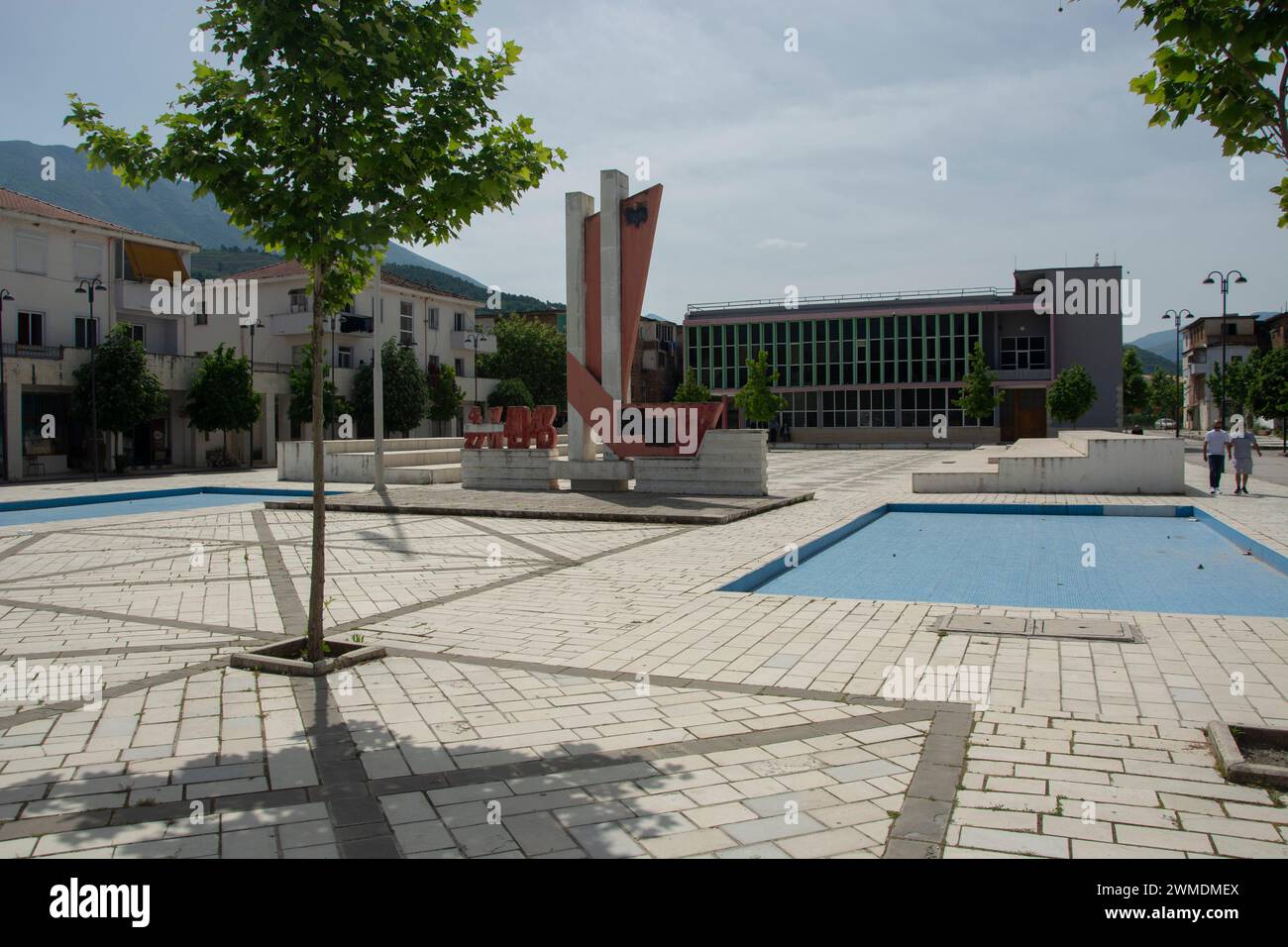 Kommunistische Architektur in Albanien Stockfoto