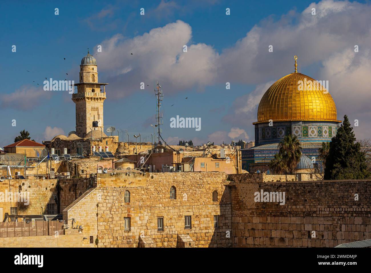 Felsendom auf dem Tempelberg in Jerusalem, Felsendom in Jerusalem bei Sonnenaufgang Jerusalem Israel *** Felsendom auf dem Tempelberg in Jerusalem, Stockfoto