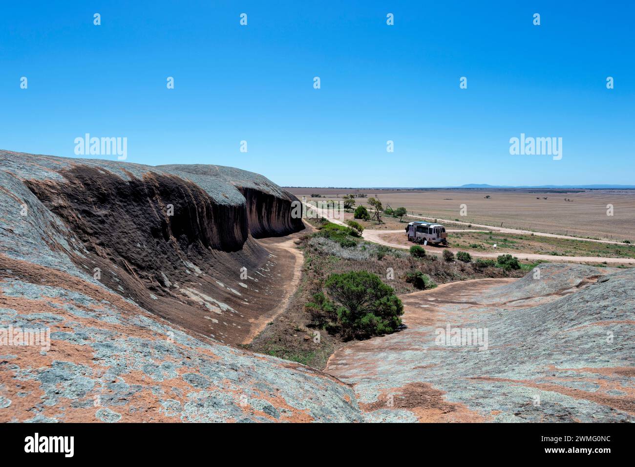 Blick auf den Campingplatz Wattle Grove Rock, Wudinna, Eyre Peninsula, South Australia, SA, Australien Stockfoto