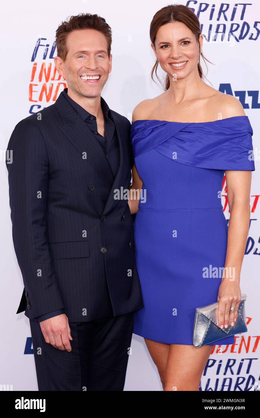 Glenn Howerton mit Ehefrau Jill Latiano bei der 39. Verleihung der Film Independent Spirit Awards 2024 am Santa Monica Pier. Santa Monica, 25.02.2024 Stockfoto