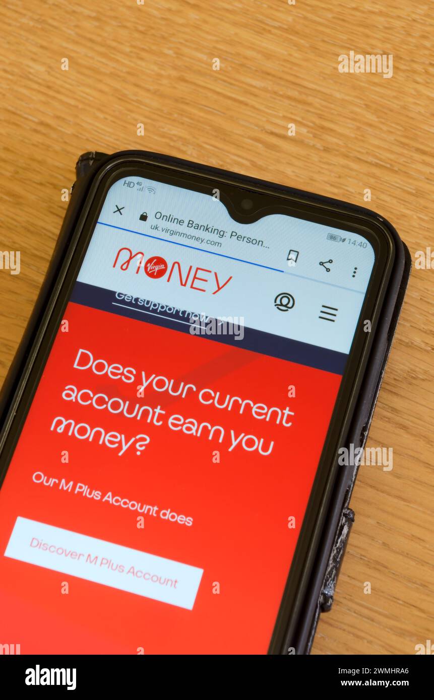 Website Von Virgin Money Auf Einem Android-Smartphone Stockfoto