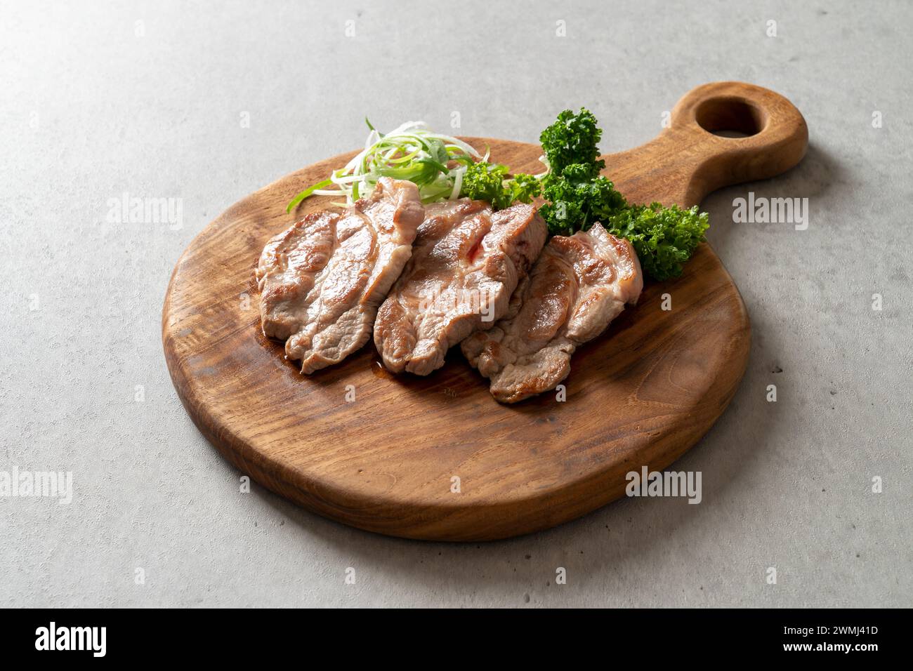 Schweinefleisch, Nackenfleisch, Rinderbulgogi, Waben, Schweinebauch, vorderes Bein, Schweinefleisch, gebraten koreanisches Gericht Stockfoto