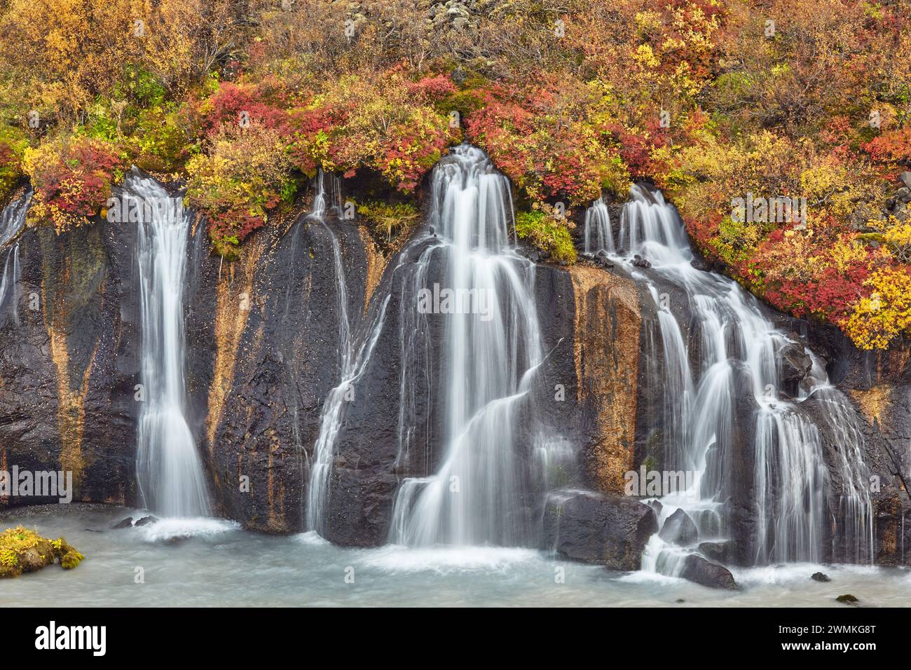 Hraunfossar Falls, nahe Reykholt, im Westen Islands; Island Stockfoto