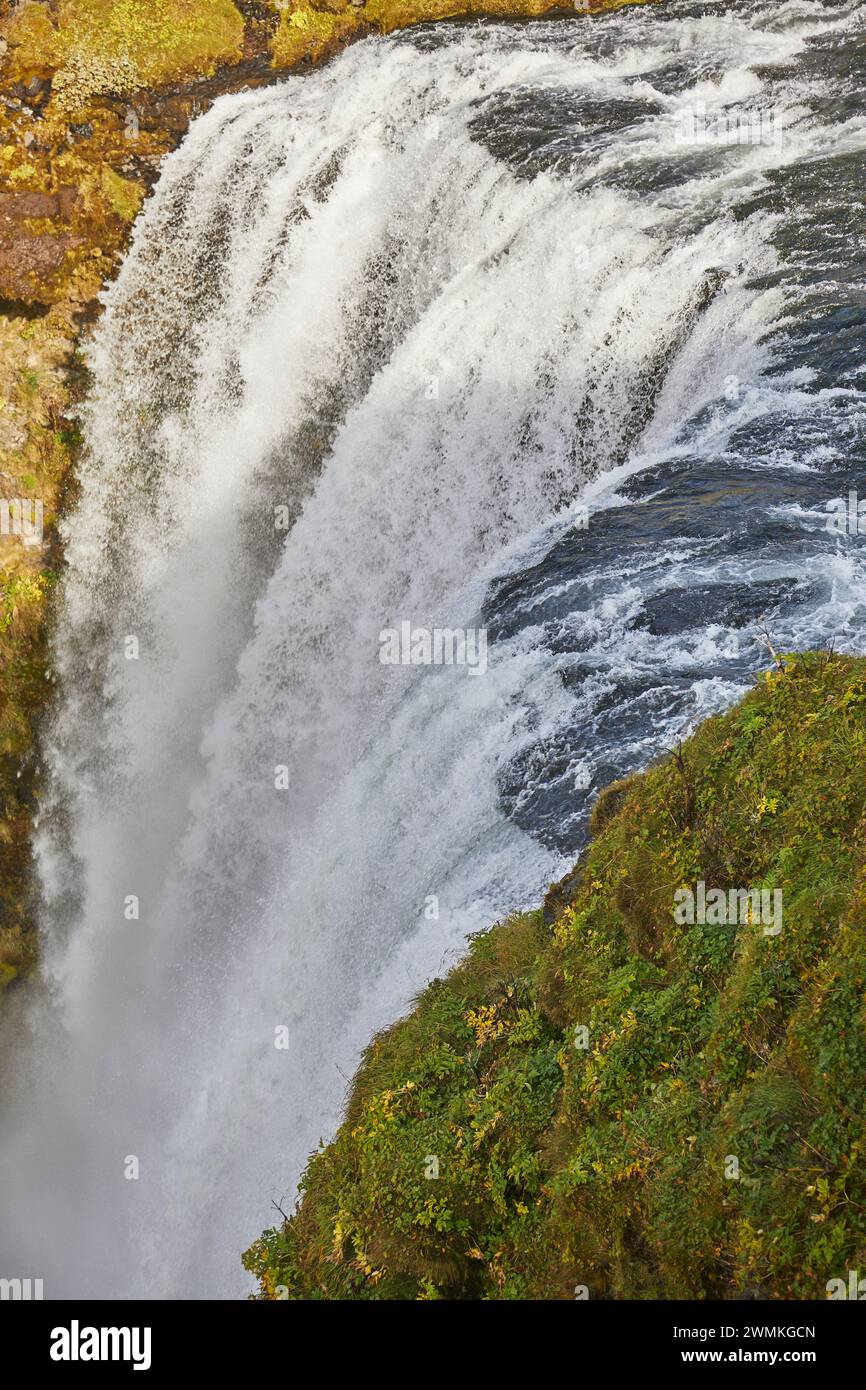 Nahaufnahme der Skogafoss Falls in Südisland; Island Stockfoto