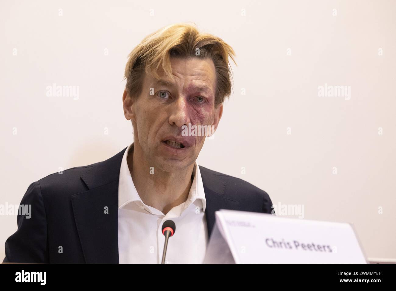 Brüssel, Belgien Februar 2024. Chris Peeters, CEO von bpost, wurde während einer Sitzung der parlamentarischen kommission für Mobilität und öffentliche Unternehmen im bundesparlament am Dienstag, den 27. Februar 2024, in Brüssel vorgestellt. In dieser Sitzung wird die Situation in der belgischen Post-Gruppe bpost erörtert. BELGA FOTO NICOLAS MAETERLINCK Credit: Belga News Agency/Alamy Live News Stockfoto
