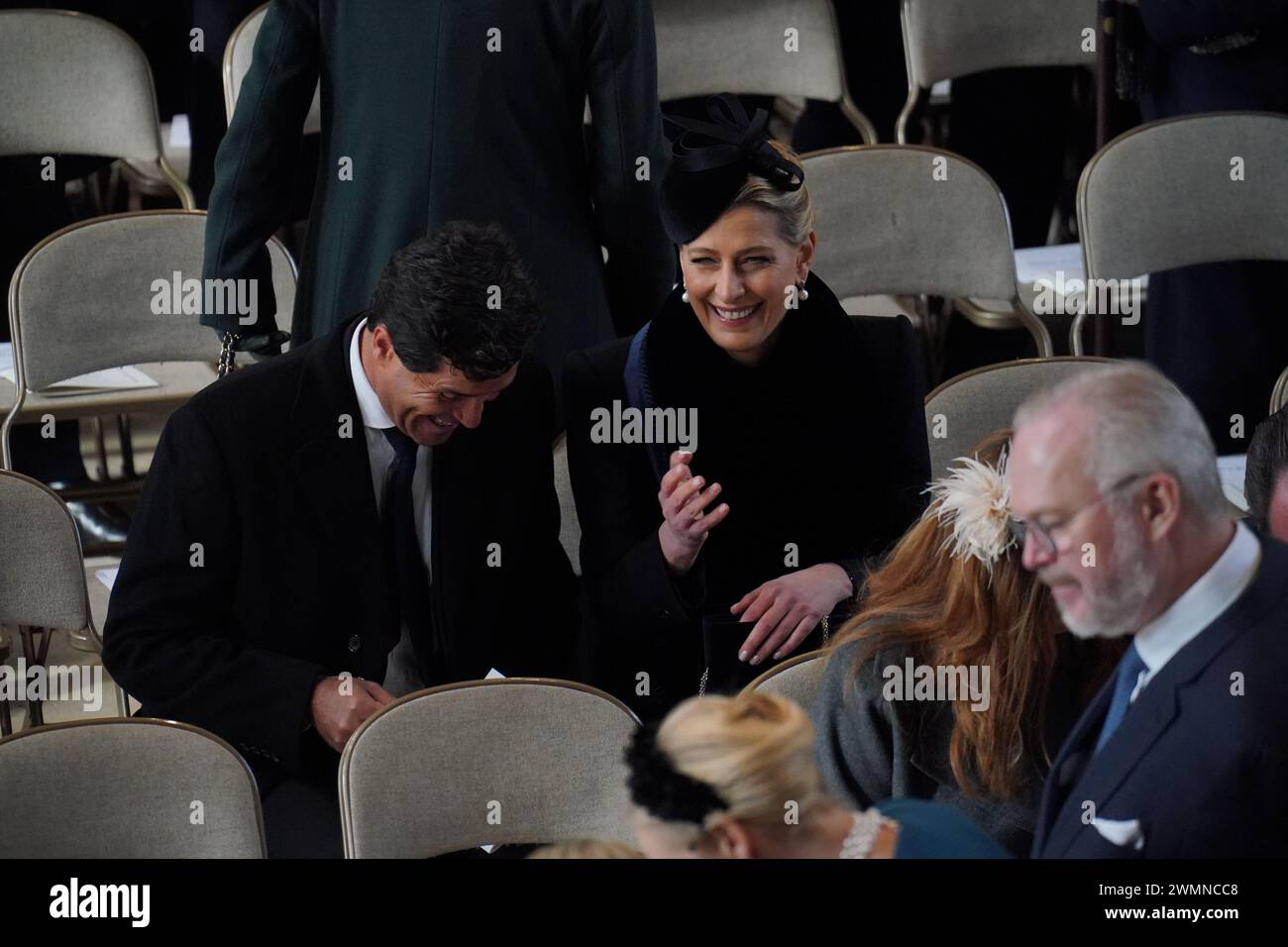 (Von links nach rechts) Carlos Morales und Prinzessin Tatiana von Griechenland nehmen an einem Dankgottesdienst für das Leben von König Konstantin von den Hellenen in der St. George's Chapel in Windsor Castle, Berkshire, Teil. Bilddatum: Dienstag, 27. Februar 2024. Stockfoto