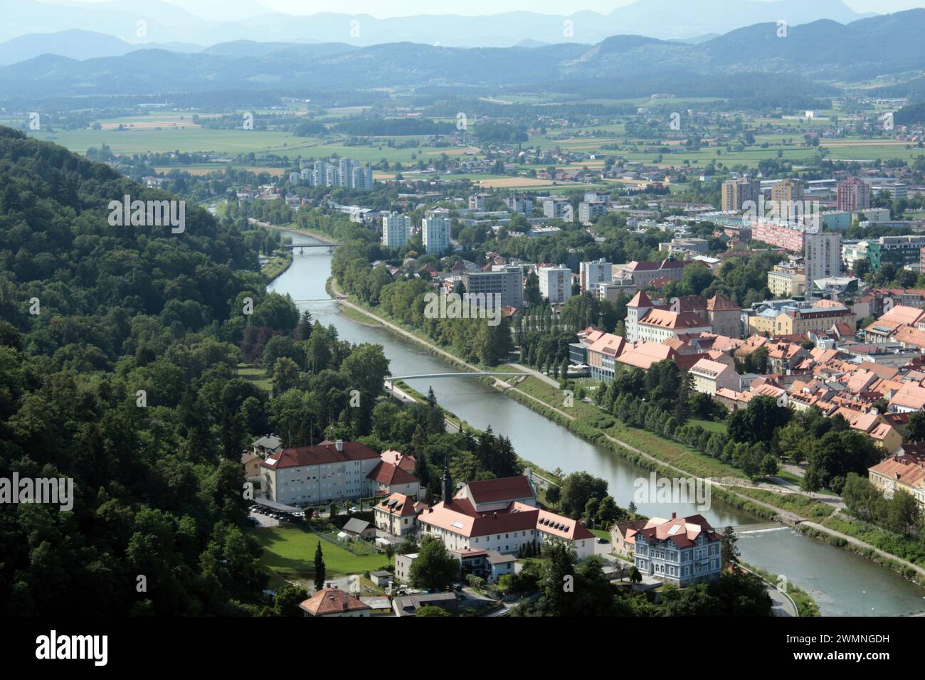 Fluss Savinja von der Burg Celje, Slowenien Stockfoto