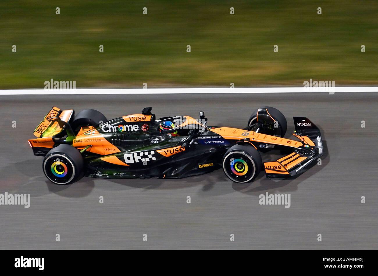 Sakhir, Bahrain. Februar 2024. BAHRAIN, Sakhir, 23. Februar: #81 Oscar PIASTRI, aus, McLaren F1 Team, MCL38, Mercedes-Motor während des dritten Tages der F1-Tests auf dem Bahrain International Circuit am 23. Februar 2024 in Bahrain, Formel-1-Tests, Bild & Copyright Jerry ANDRE/ATP Images (ANDRE Jerry/ATP/SPP) Credit: SPP Sport Press Photo. /Alamy Live News Stockfoto