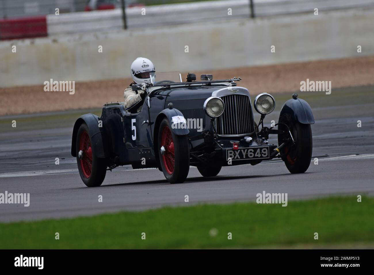 Edward Bradley, Aston Martin Mark III, der 1952 erstmals in der Pomeroy Trophy ausgetragen wurde, bietet Autos aller Epochen und Typen, darunter der Vintage Sports Car Club, Stockfoto