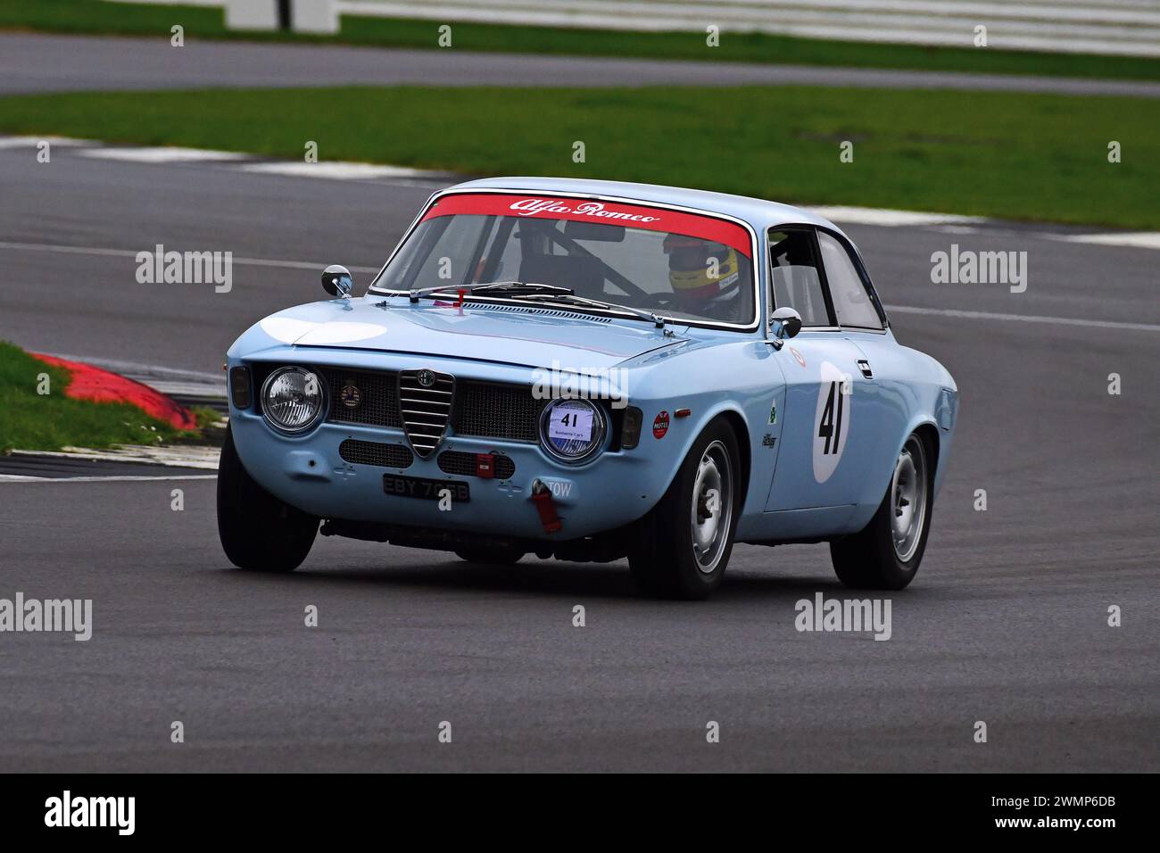 Tony Murray, Alfa Romeo Coupe, der 1952 erstmals in der Pomeroy Trophy gelaufen ist, bietet Autos aller Epochen und Typen, es ist der Vintage Sports Car Club, VSCC, fi Stockfoto