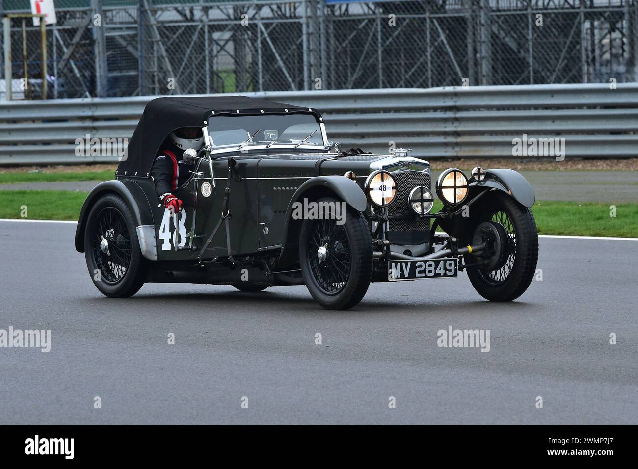 Theo Hunt, Frazer Nash TT Replik, erstmals 1952 in der Pomeroy Trophy werden Autos aller Epochen und Typen gezeigt, es ist der Vintage Sports Car Club, VSCC Stockfoto