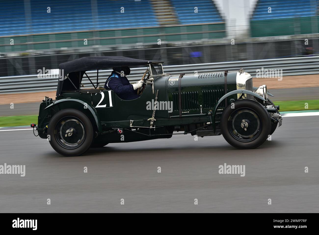 Mihai Negrescu, Bentley 3-4½ Liter, der 1952 erstmals in Betrieb genommen wurde. Die Pomeroy Trophy enthält Autos aller Epochen und Typen, es ist der Vintage Sports Car Club, VSC Stockfoto