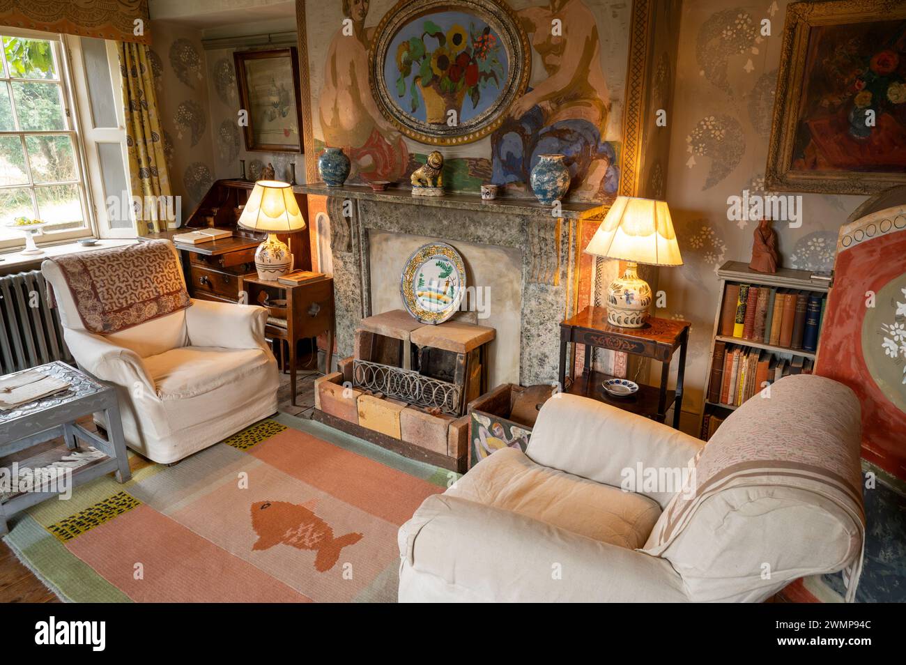 Wohnzimmer in Charleston, East Sussex, England Stockfoto