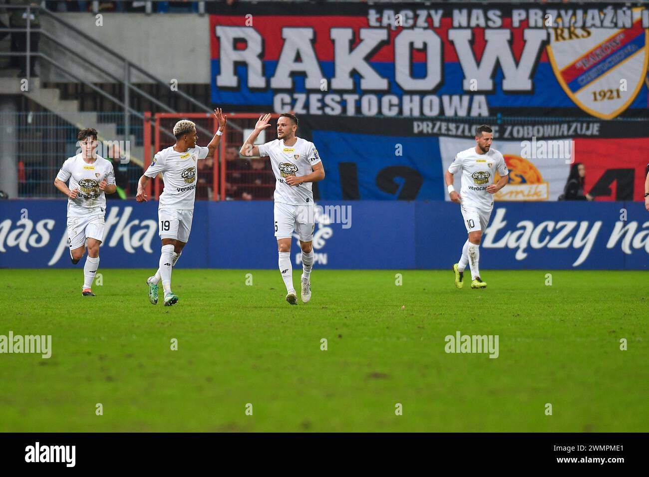 2024.02.27 Gliwice Pilka nozna Fortuna Puchar Polski 1/4 Finalu Sezon 2023/2024 Piast Gliwice - Rakow Czestochowa N/z Michael Ameyaw, Tomas Huk, radosc, radosc po golu, radosc po bramce Foto Marcin Bulanda / PressFocus 2024.02.27 Gliwice Football Polnischer Cup Quater Finals Ligasaison 2023/2024 Piast Gliwice - Rakow Czestochowa, Michael Ameyaw Tomas Huk, radosc, radosc po golu, radosc po Bramce Credit: Marcin Bulanda / PressFocus Stockfoto