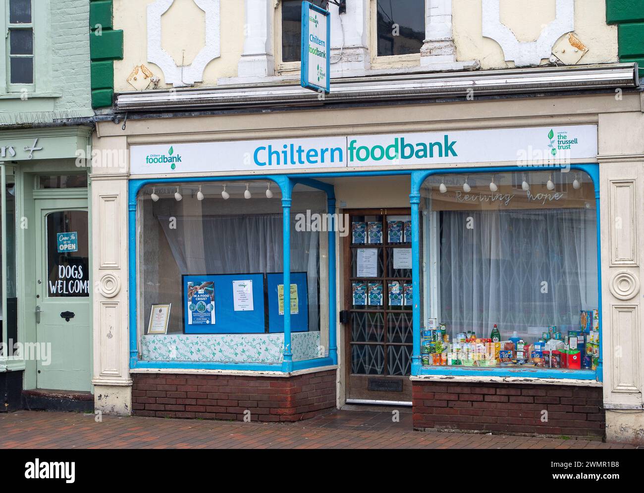 Chesham, Großbritannien. Februar 2024. Die Chiltern Foodbank in Chesham, Buckinghamshire, Teil des Trussell Trust. Die Zahl der Menschen, die Lebensmittelbanken nutzen, nimmt weiter zu. Kredit: Maureen McLean/Alamy Stockfoto