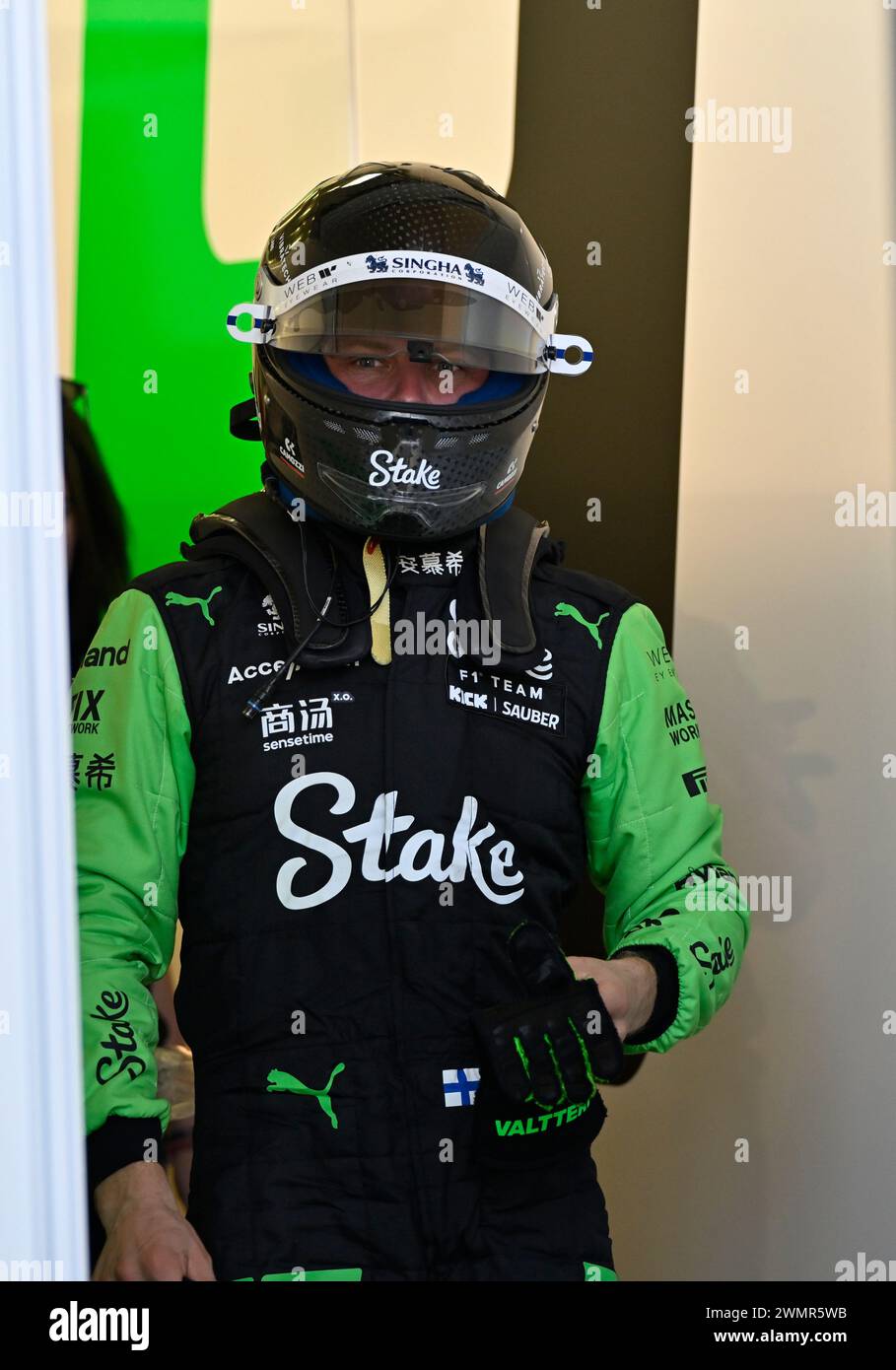 Sakhir, Bahrain. Februar 2024. BAHRAIN, Sakhir, 22. Februar: #77, Valtteri BOTTAS, FIN, Stake SAUBER F1 Team am zweiten Tag der F1-Tests auf dem Bahrain International Circuit am 22. Februar 2024 in Bahrain, Formel 1-Vorsaison-Tests, Bild & Copyright Jerry ANDRE/ATP Images (ANDRE Jerry/ATP/SPP) Credit: SPP Sport Press Photo. /Alamy Live News Stockfoto