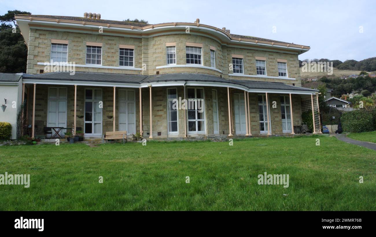 Westfield Mansion, Bonchurch, Isle of Wight, Rasen und Haus Stockfoto