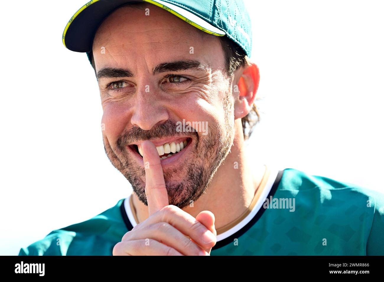 Sakhir, Bahrain. Februar 2024. BAHRAIN, Sakhir, 22. Februar: Nr. 14, Fernando ALONSO, ESP, Aston Martin Formel 1-Team, am zweiten Tag der F1-Tests auf dem Bahrain International Circuit am 22. Februar 2024 in Bahrain, Formel 1-Vorsaison-Tests, Bild & Copyright Jerry ANDRE/ATP Images (ANDRE Jerry/ATP/SPP) Credit: SPP Sport Press Photo. /Alamy Live News Stockfoto