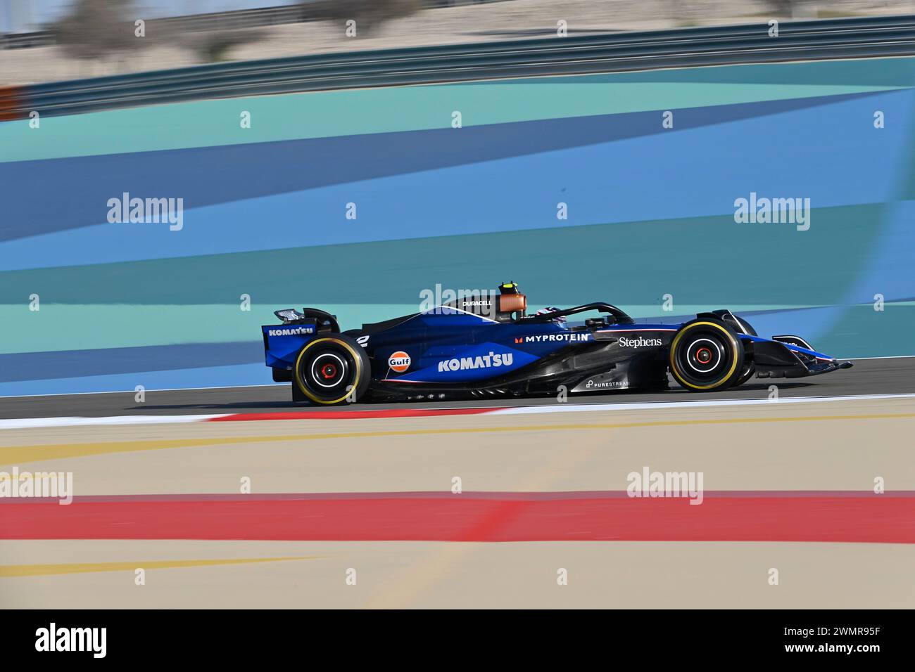 Sakhir, Bahrain. Februar 2024. BAHRAIN, Sakhir, 22. Februar: #2, Logan Sargeant, USA, Williams Racing, Team Williams F1 am zweiten Tag der F1-Tests auf dem Bahrain International Circuit am 22. Februar 2024 in Bahrain, Formel 1-Vorsaison-Tests, Bild & Copyright Jerry ANDRE/ATP Images (ANDRE Jerry/ATP/SPP) Credit: SPP Sport Press Photo. /Alamy Live News Stockfoto
