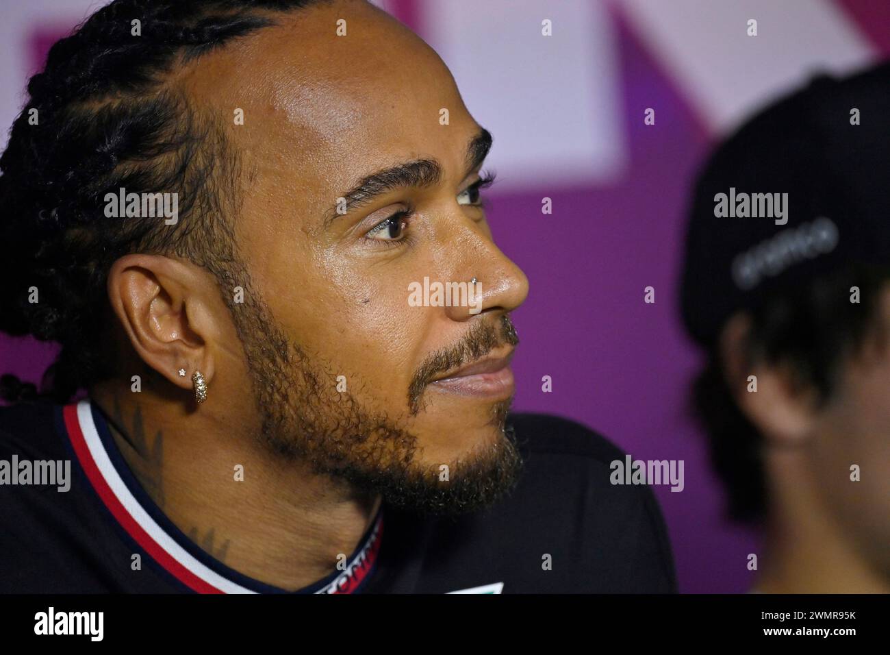 Sakhir, Bahrain. Februar 2024. BAHRAIN, Sakhir, 22. Februar: #44, Lewis HAMILTON, GBR, Mercedes AMG F1 Team am zweiten Tag der F1-Tests auf dem Bahrain International Circuit am 22. Februar 2024 in Bahrain, Formel 1-Vorsaison-Tests, Bild & Copyright Jerry ANDRE/ATP Images (ANDRE Jerry/ATP/SPP) Credit: SPP Sport Press Photo. /Alamy Live News Stockfoto