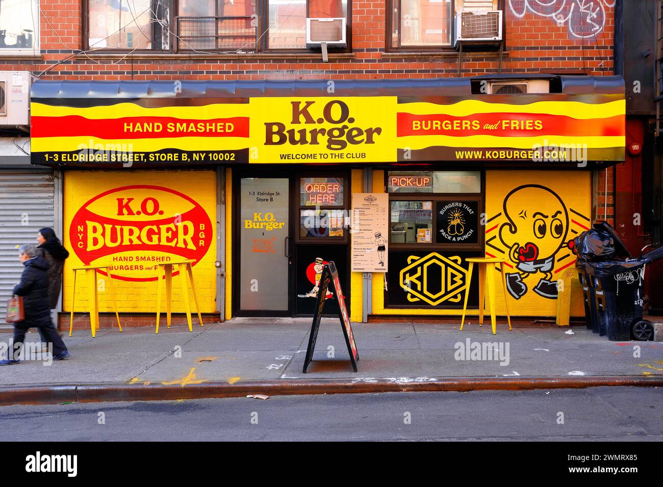 K.O. Burger, 1-3 Eldridge St, New York, NYC, Ladenfront eines Superburgerrestaurants in Manhattans Chinatown/Lower East Side. Stockfoto