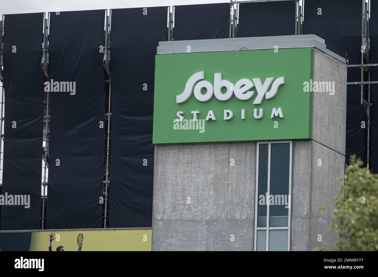 Toronto, ON, Kanada – 10. August 2023: Das Logo und das Markenschild auf der Sportarena Sobeys Stadium in Toronto Stockfoto