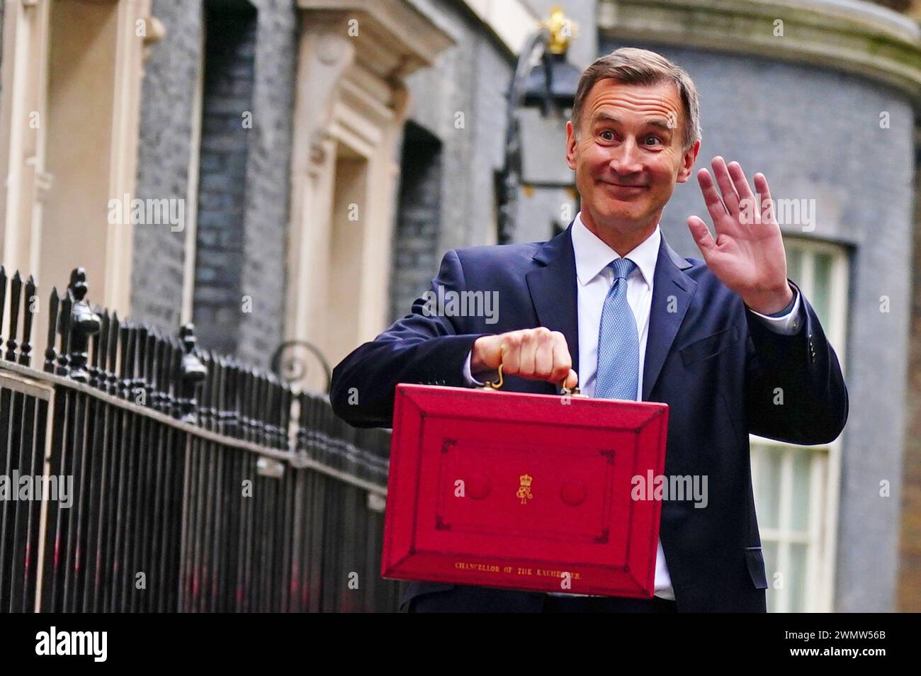 Aktenfoto vom 15. Mai 03/23 des Finanzministers Jeremy Hunt, der aufgefordert wurde, vor dem Budget der nächsten Woche Hilfe für Musikstätten zu leisten. UK Music hat Jeremy Hunt aufgefordert, sein Budget am 6. März zu nutzen, um den derzeitigen Mehrwertsteuersatz von 20 % auf die Ticketpreise auf 10 % zu senken, was laut Aussage der Organisation für Veranstaltungsorte, Musiker und Verbraucher geeignet wäre. Ausgabedatum: Mittwoch, 28. Februar 2024. Stockfoto