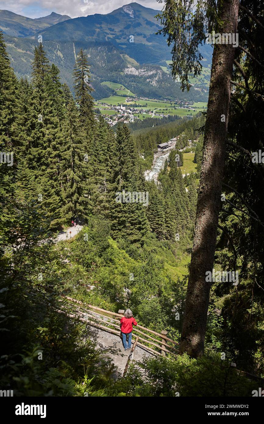 Krimml-Wasserfälle. Naturdenkmal in der Region Salzburg. Österreichisches Highlight Stockfoto