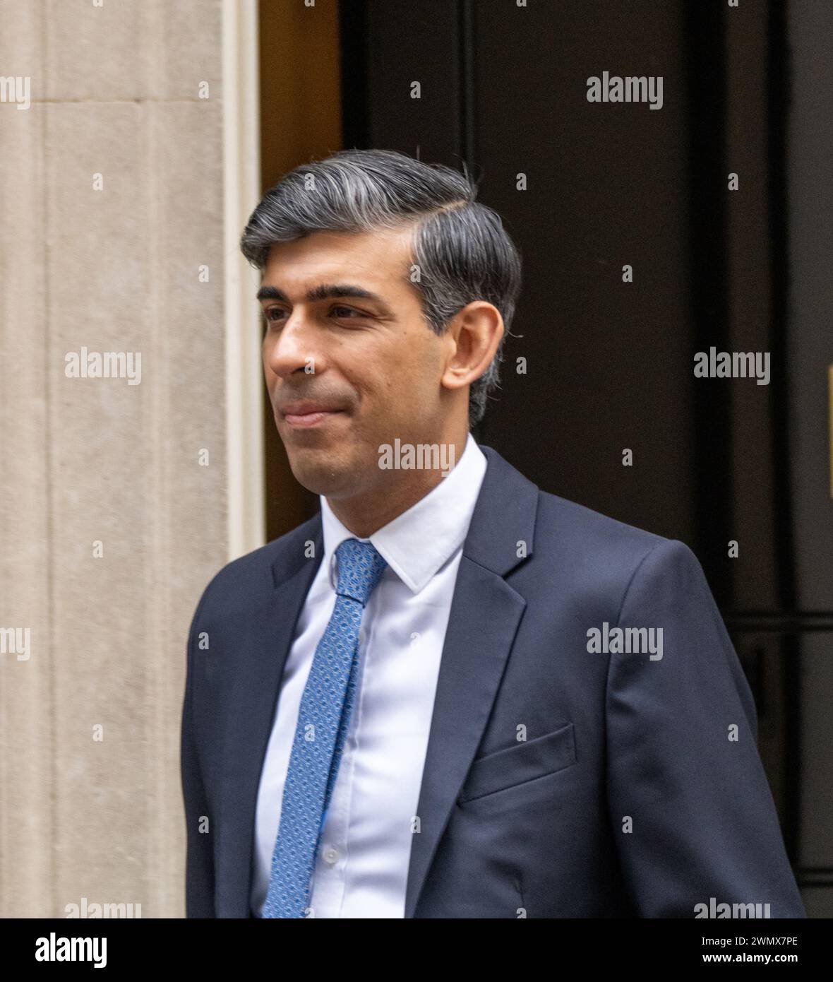 London, Großbritannien. Februar 2024. Rishi Sunak, Premierminister, verlässt 10 Downing Street für PMQ's Credit: Ian Davidson/Alamy Live News Stockfoto